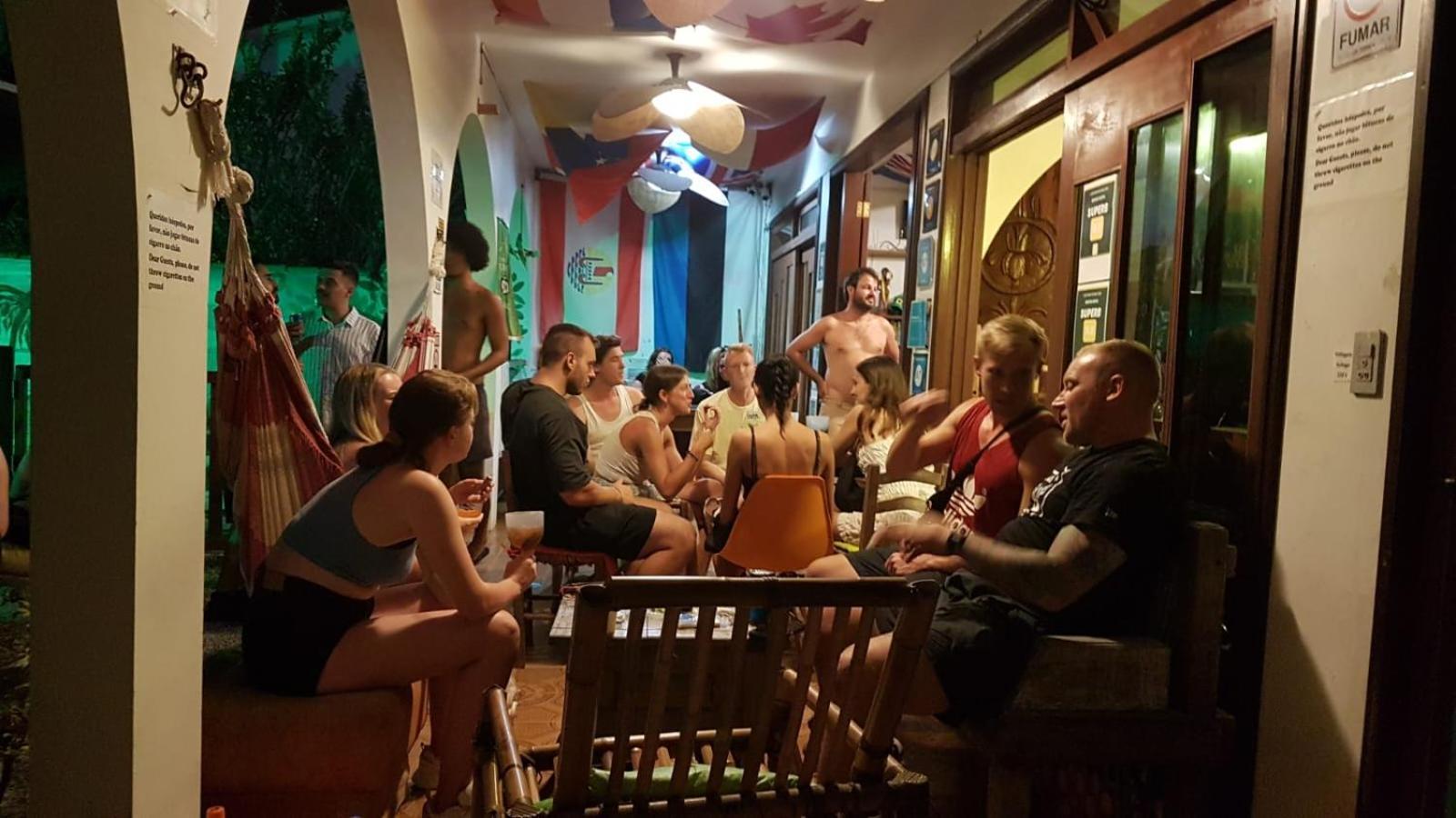 Geckos Hostel Florianópolis Екстериор снимка