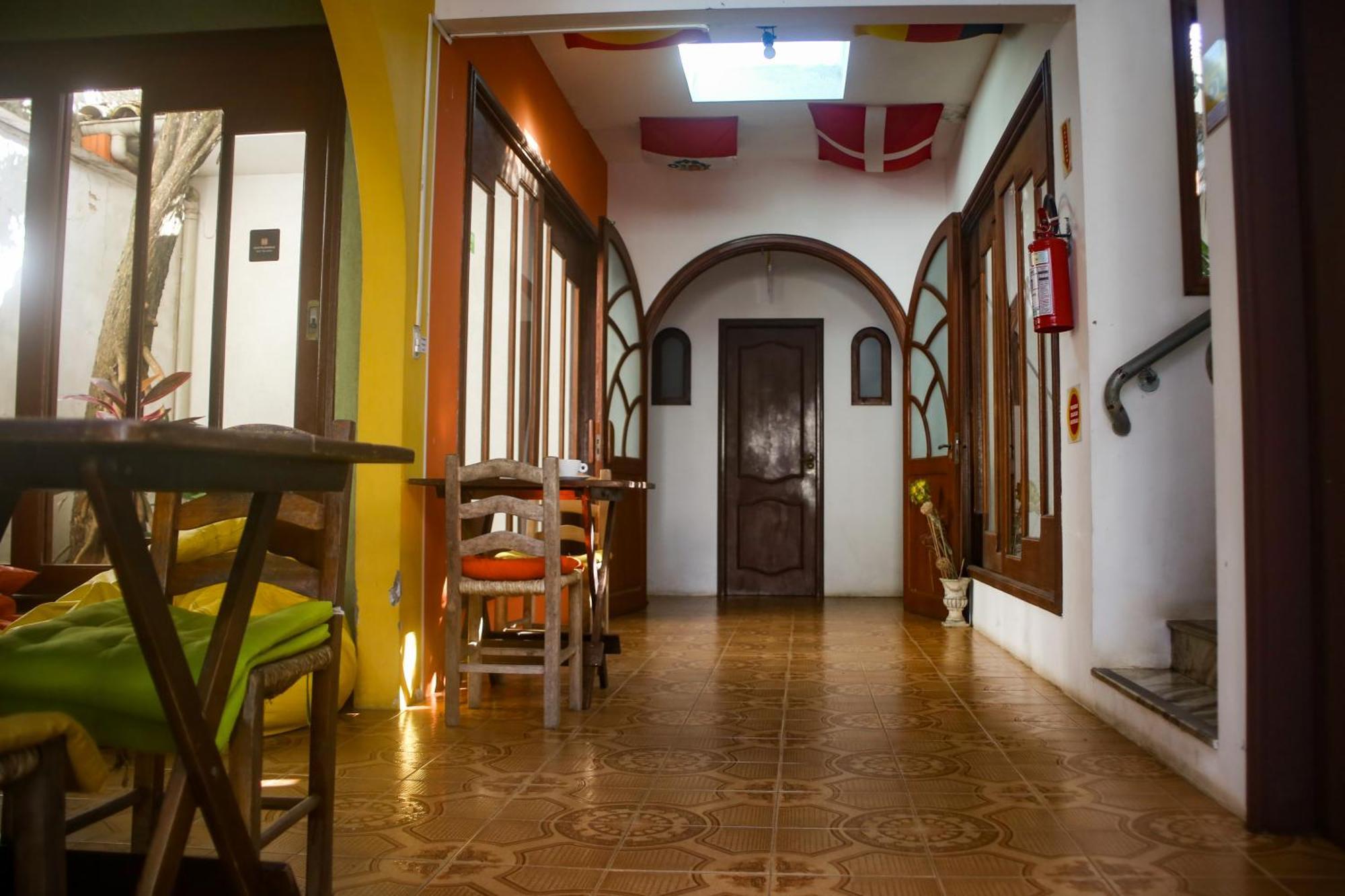 Geckos Hostel Florianópolis Екстериор снимка