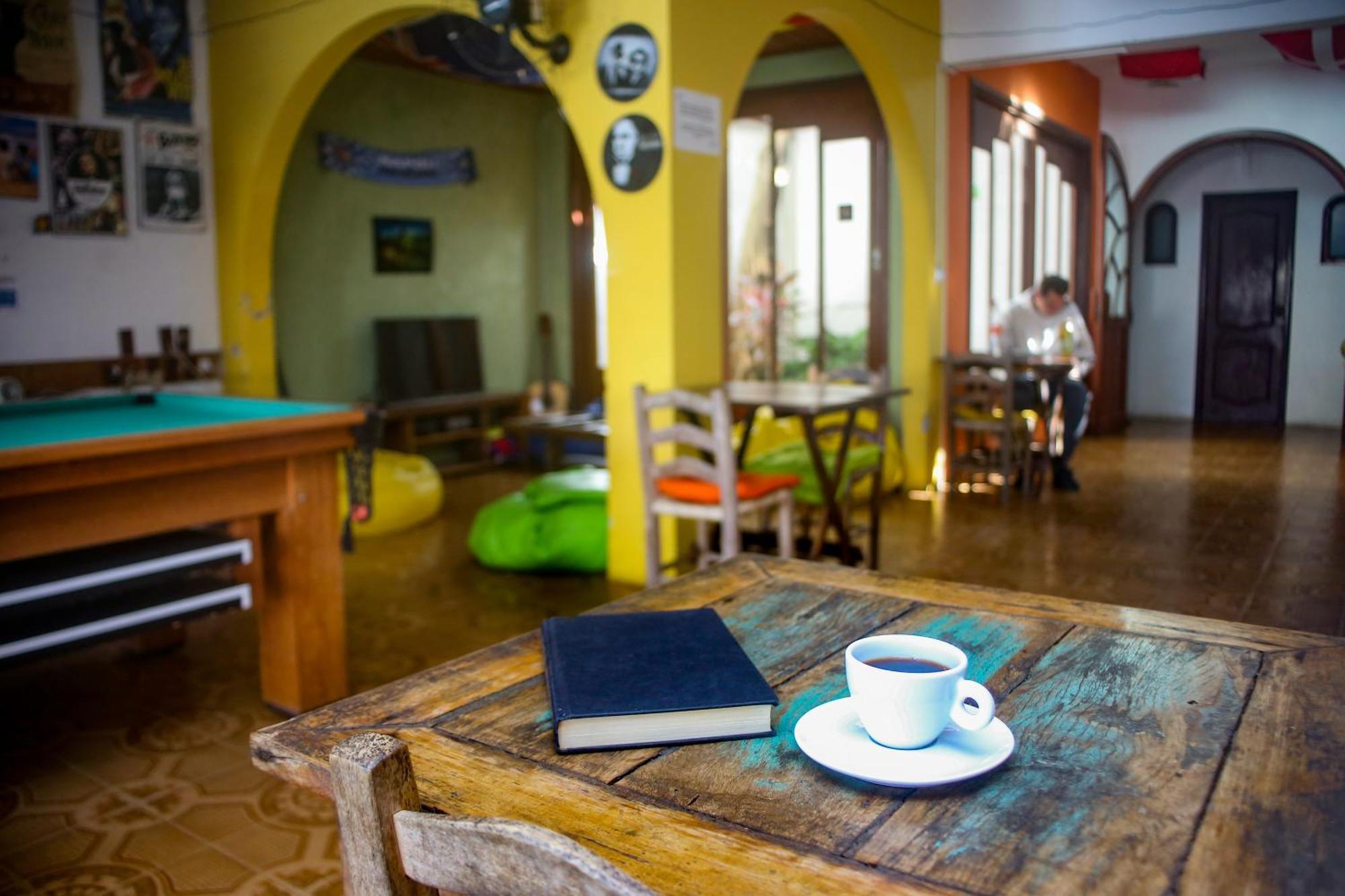 Geckos Hostel Florianópolis Екстериор снимка